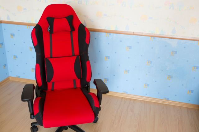 Read more about the article מה הם כיסאות גיימינג וכיצד הם נבדלים מכיסאות משרדיים?